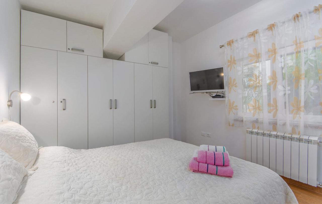 Apartmani Cupar Poreč Exterior foto